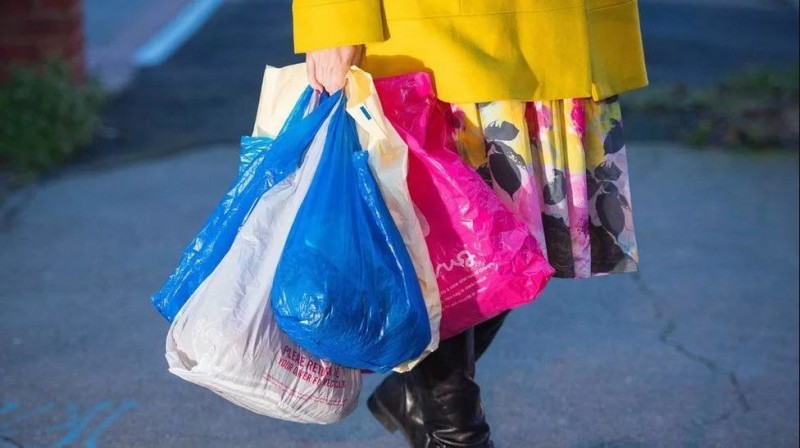 आजदेखि ४० माइक्रोनभन्दा पातलो प्लास्टिकको झोला प्रयोगमा पूर्ण प्रतिबन्ध, उत्पादन र प्रयोग गरे कारबाही हुने